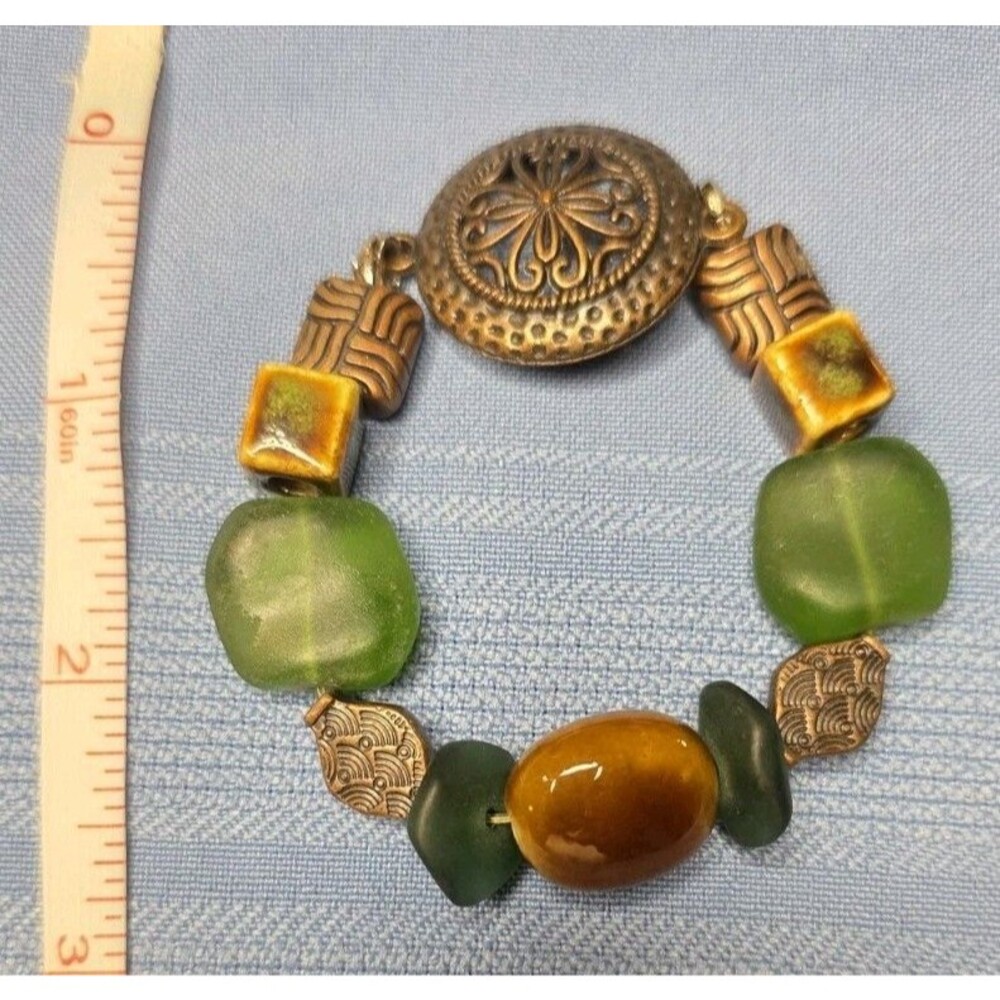 Green and Amber Glass Bead Stretch Bracelet